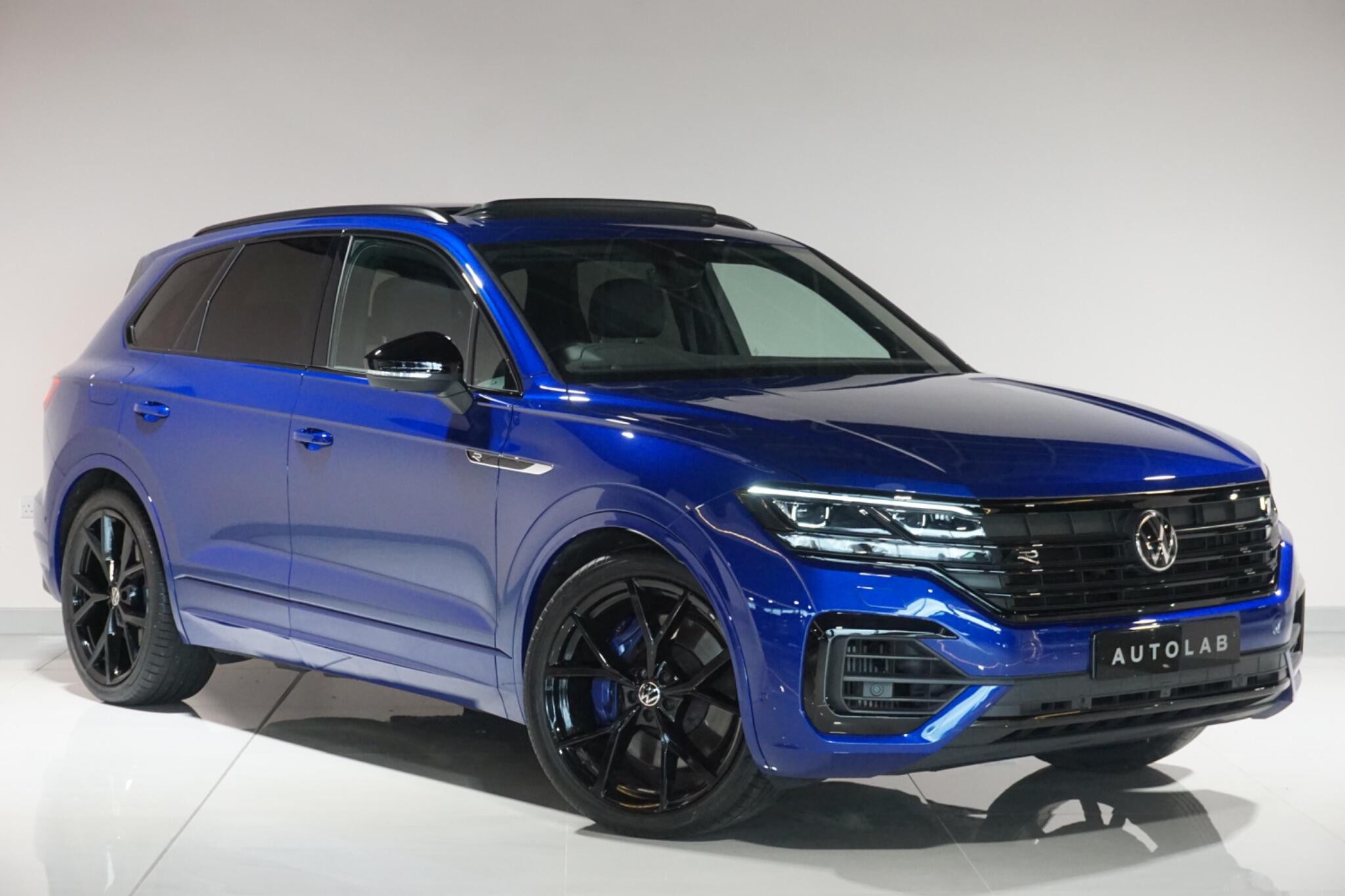 Volkswagen Touareg 3.0 V6 TSI eHybrid 14.3kWh R SUV 5dr Petrol Plug-in Hybrid Tiptronic 4Motion Euro 6 (s/s) (462 ps)